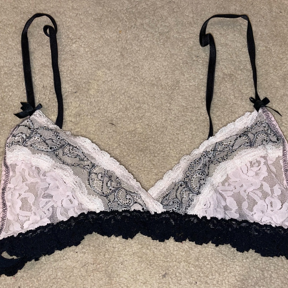 Hanky Panky Lace Bra Bralette
